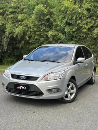FORD FOCUS 1.6 GL 16V FLEX 4P MANUAL